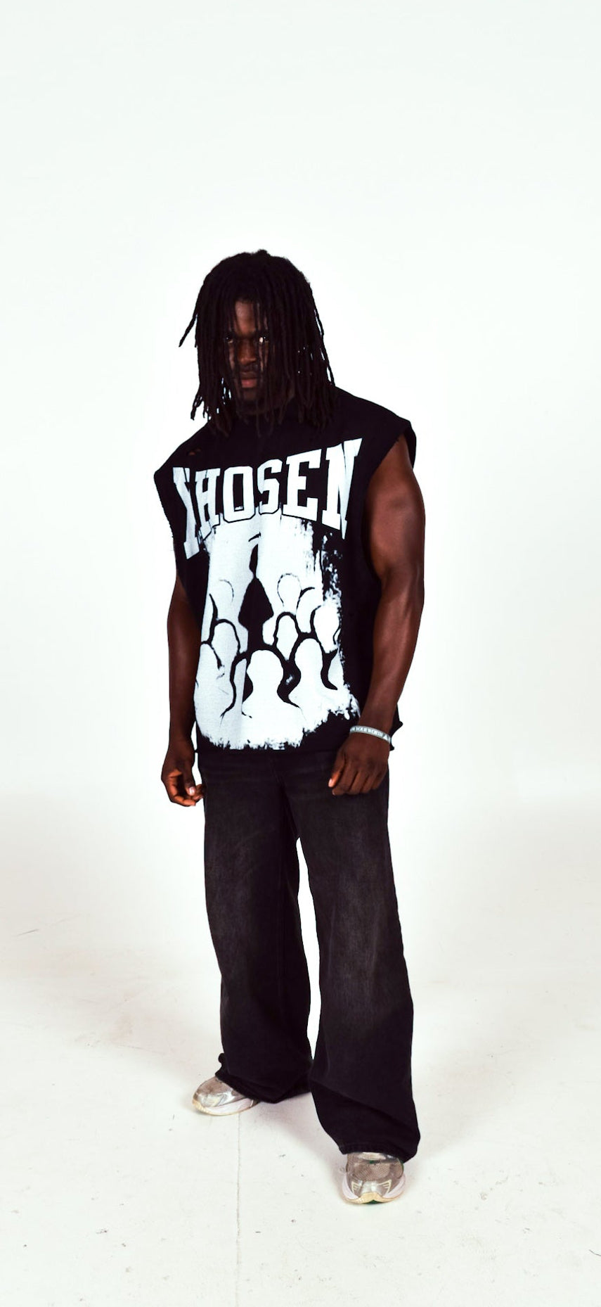 BLACK XHOSEN SLEEVELESS SHIRT